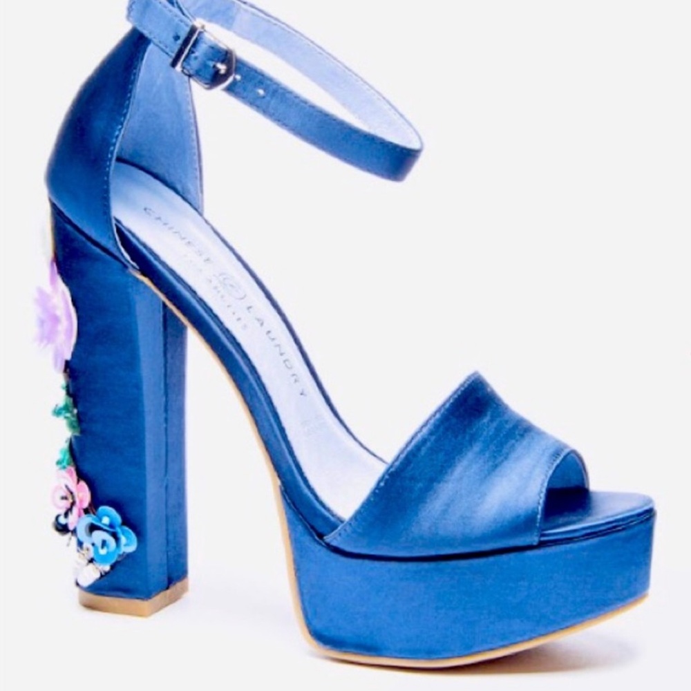 Chinese Laundry Aloha Floral Platform Shoe